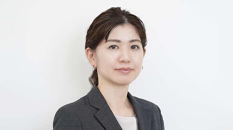 左近 裕子