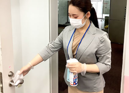 セミナー教室の消毒