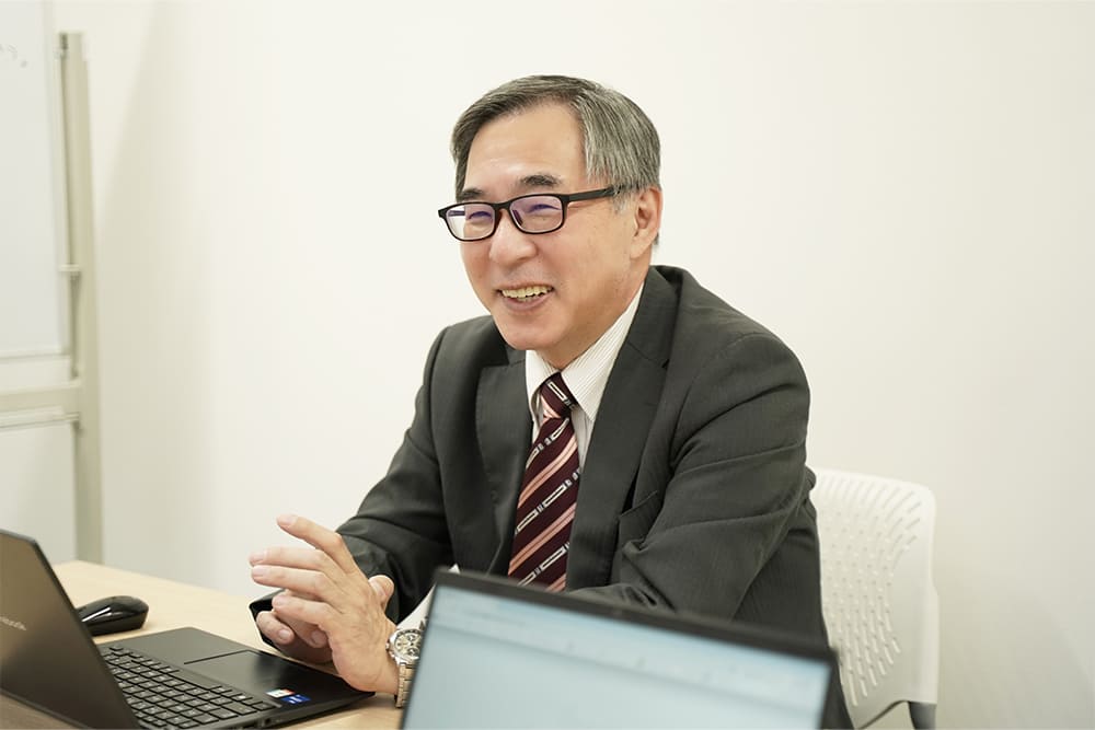 樋口氏画像